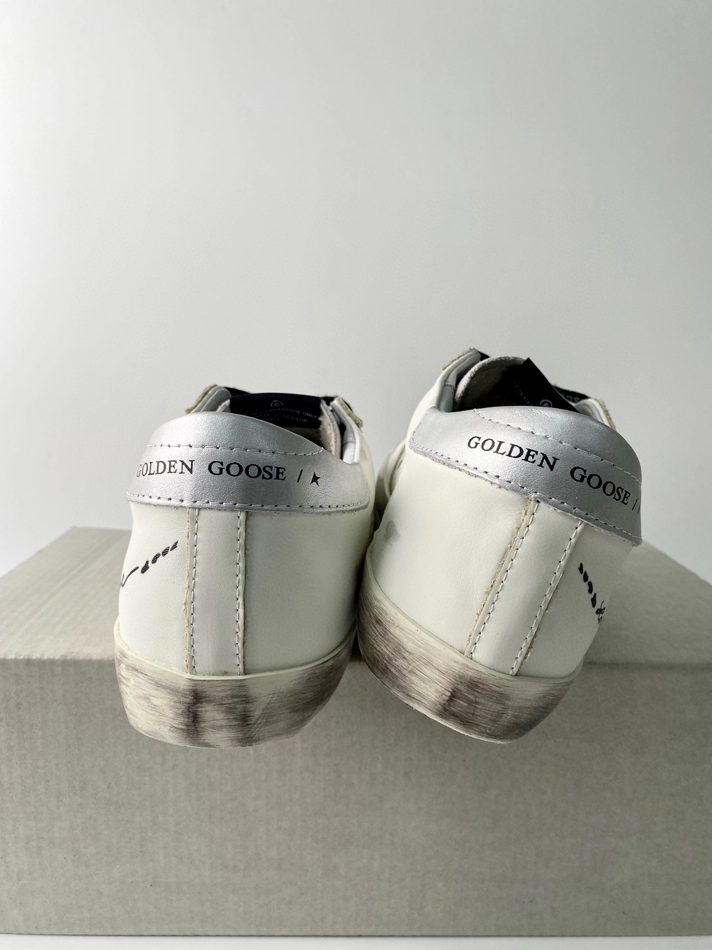 OOBB-- GMF00101.F000127.10212 cowhide item:D-X018B2814S